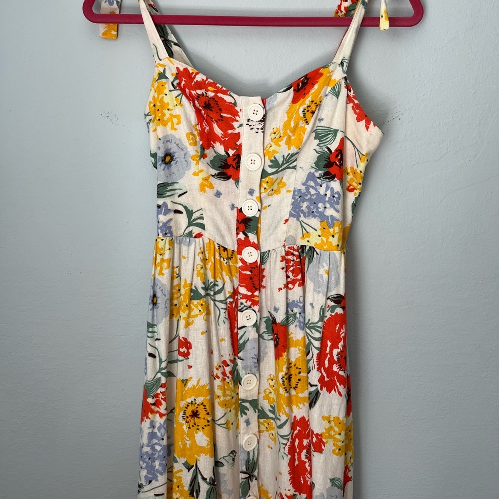 Urban Outfitters White/Floral S Midi Dress